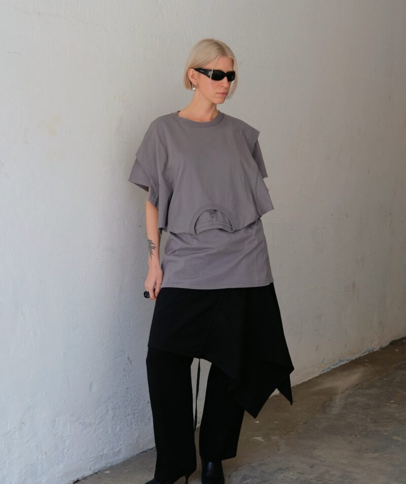 CAMISETA CAMISETA CINZA